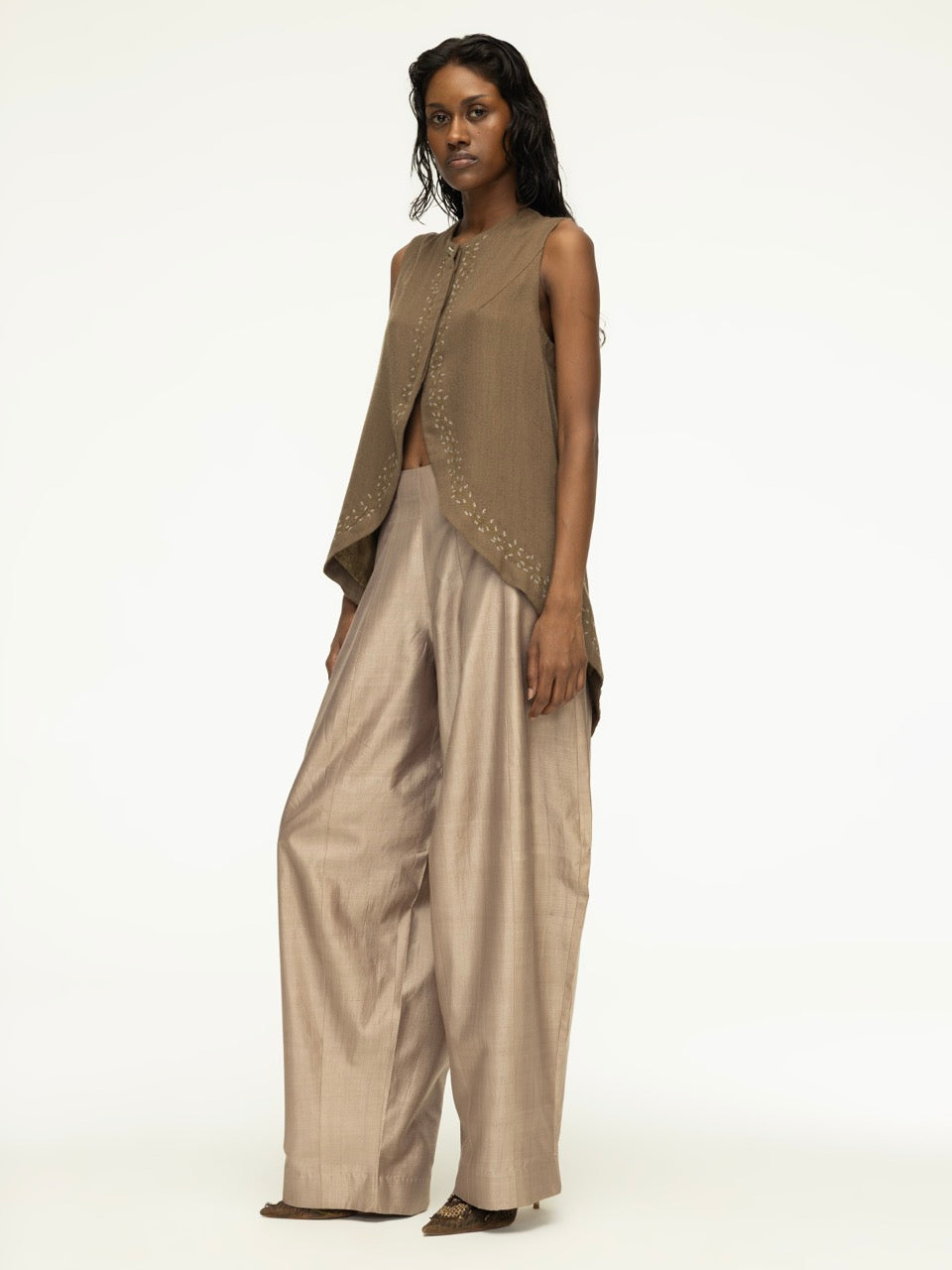 Sozani Pashmina Sleeveless Jacket