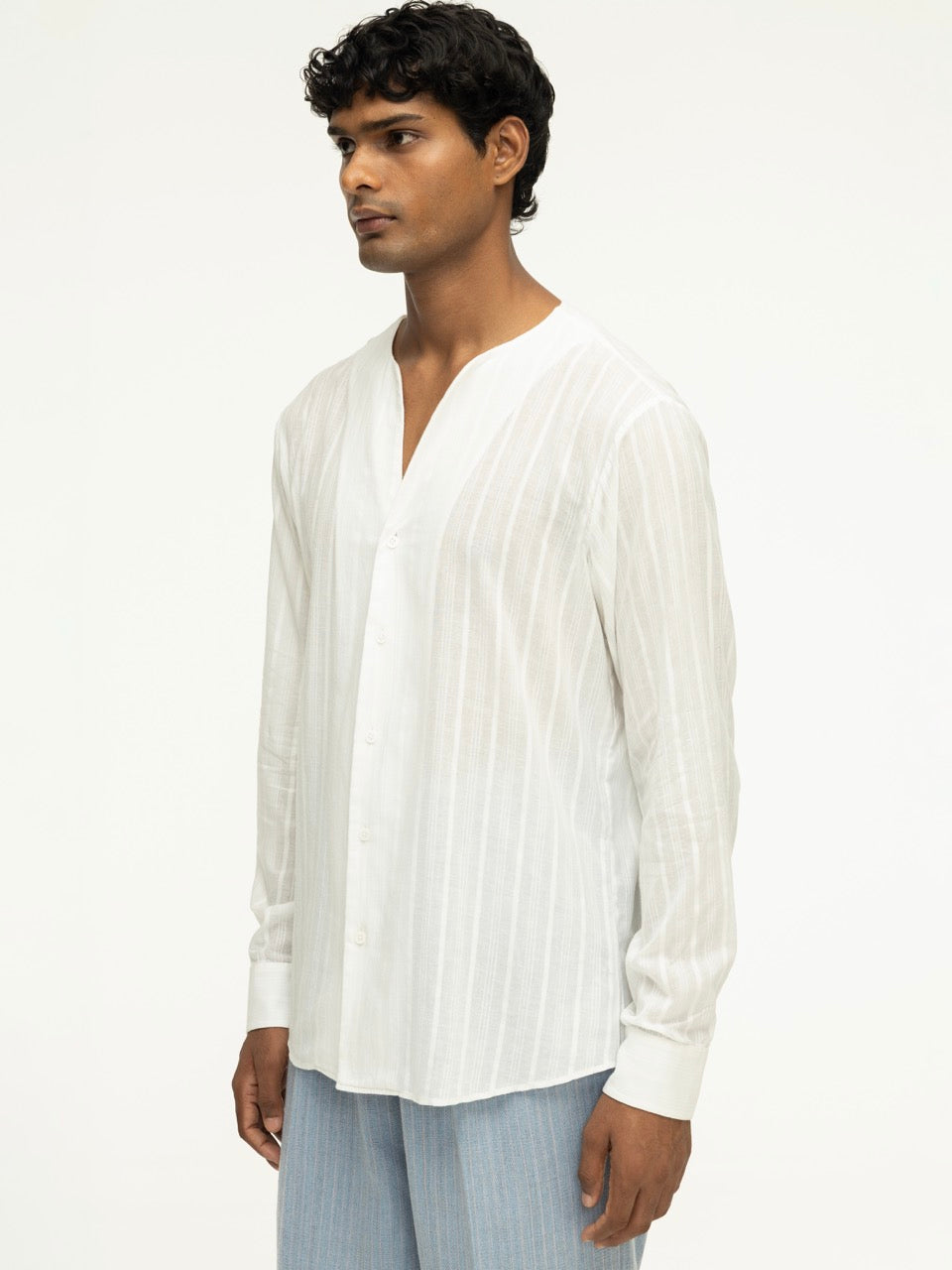 Men's Textured Cotton Collarless Shirt