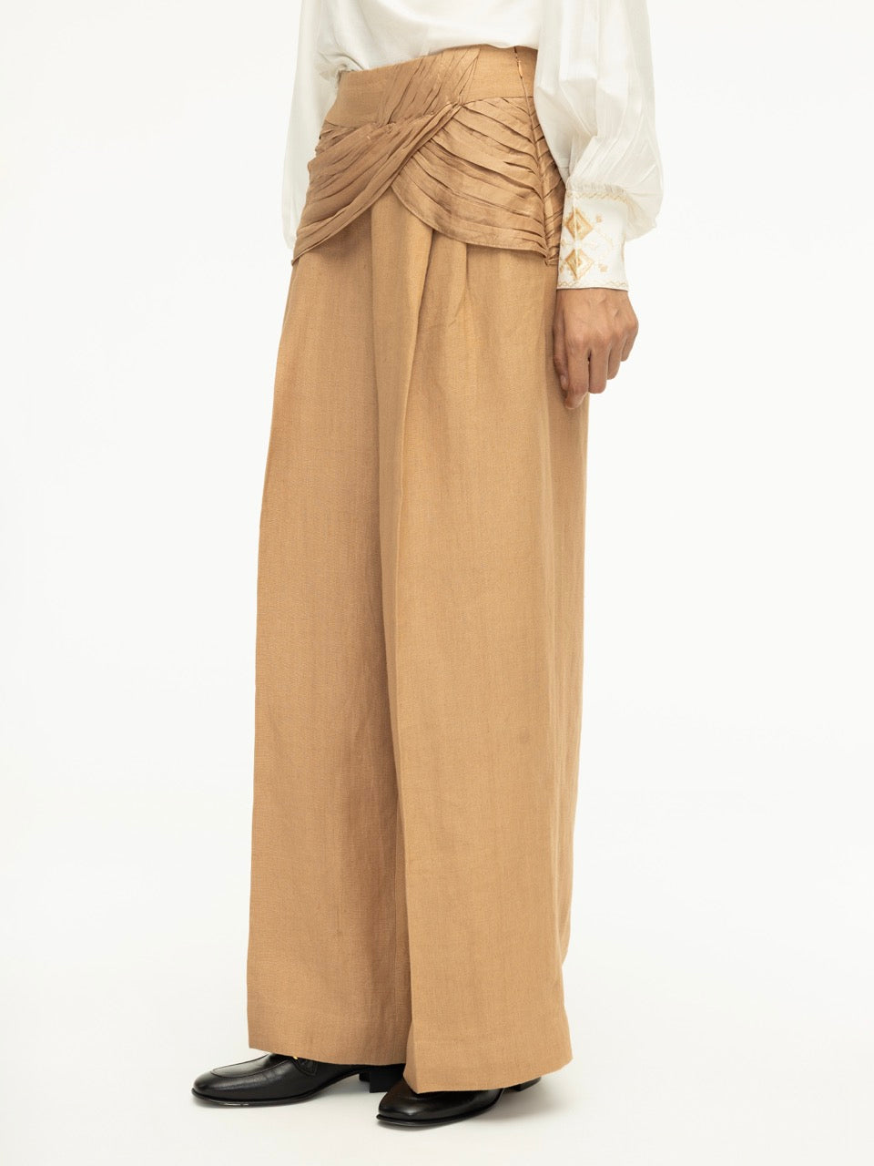 Ruched Waist Cropped Pants